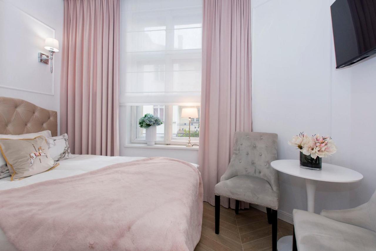 La Boutique Studio โซพอต ภายนอก รูปภาพ
