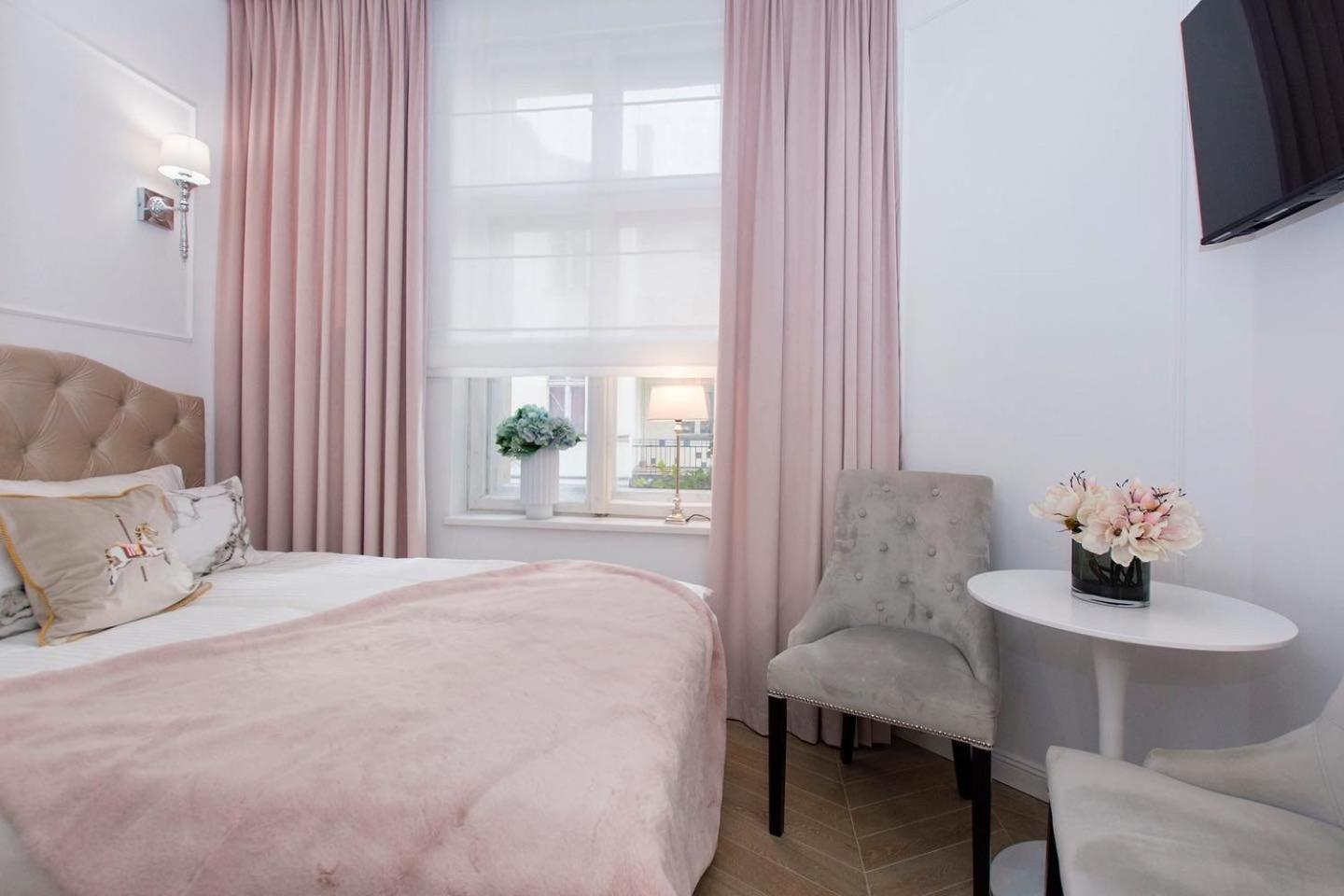 La Boutique Studio โซพอต ภายนอก รูปภาพ